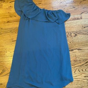 One shoulder dress